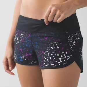 Lululemon Run Speed Short, black floral